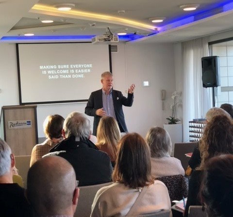 A picture of Magnus showing a slide for people.